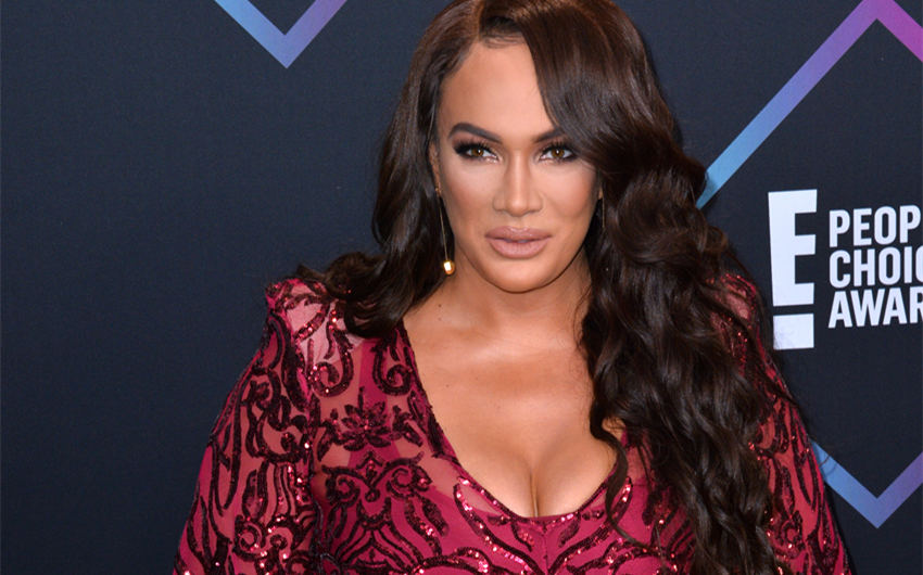 nia jax