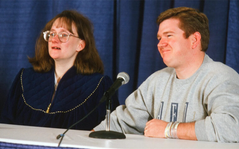 bobbi and kenny mccaughey net worth