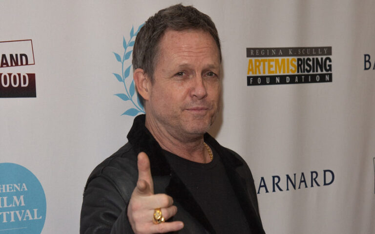 dean winters net worth