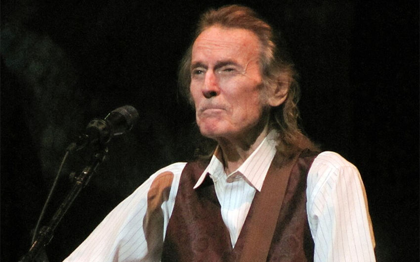 gordon lightfoot and wife