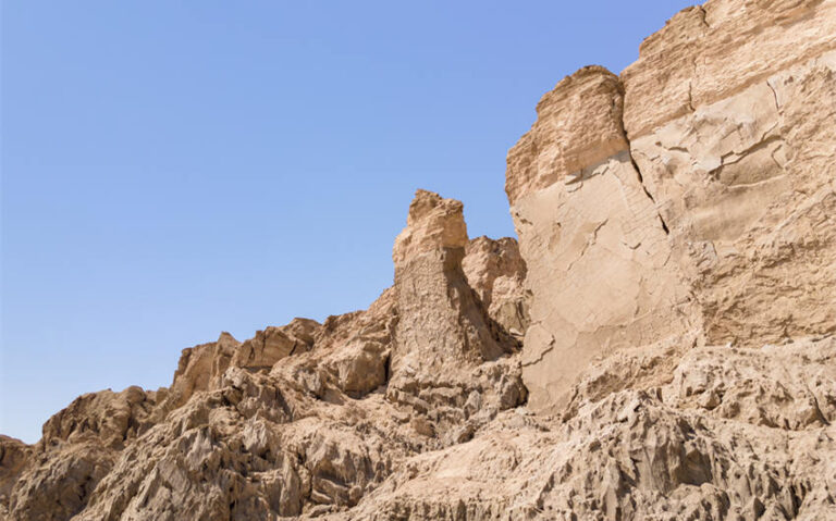 lot's wife salt pillar